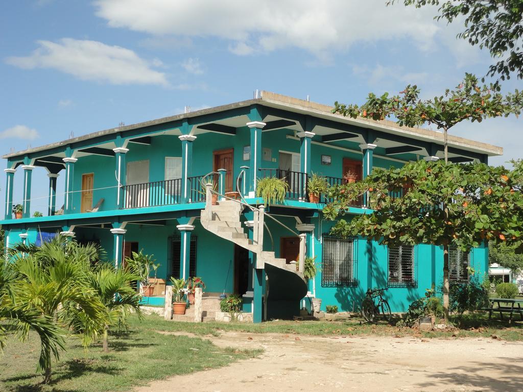 River Park Inn San Ignacio Exterior photo