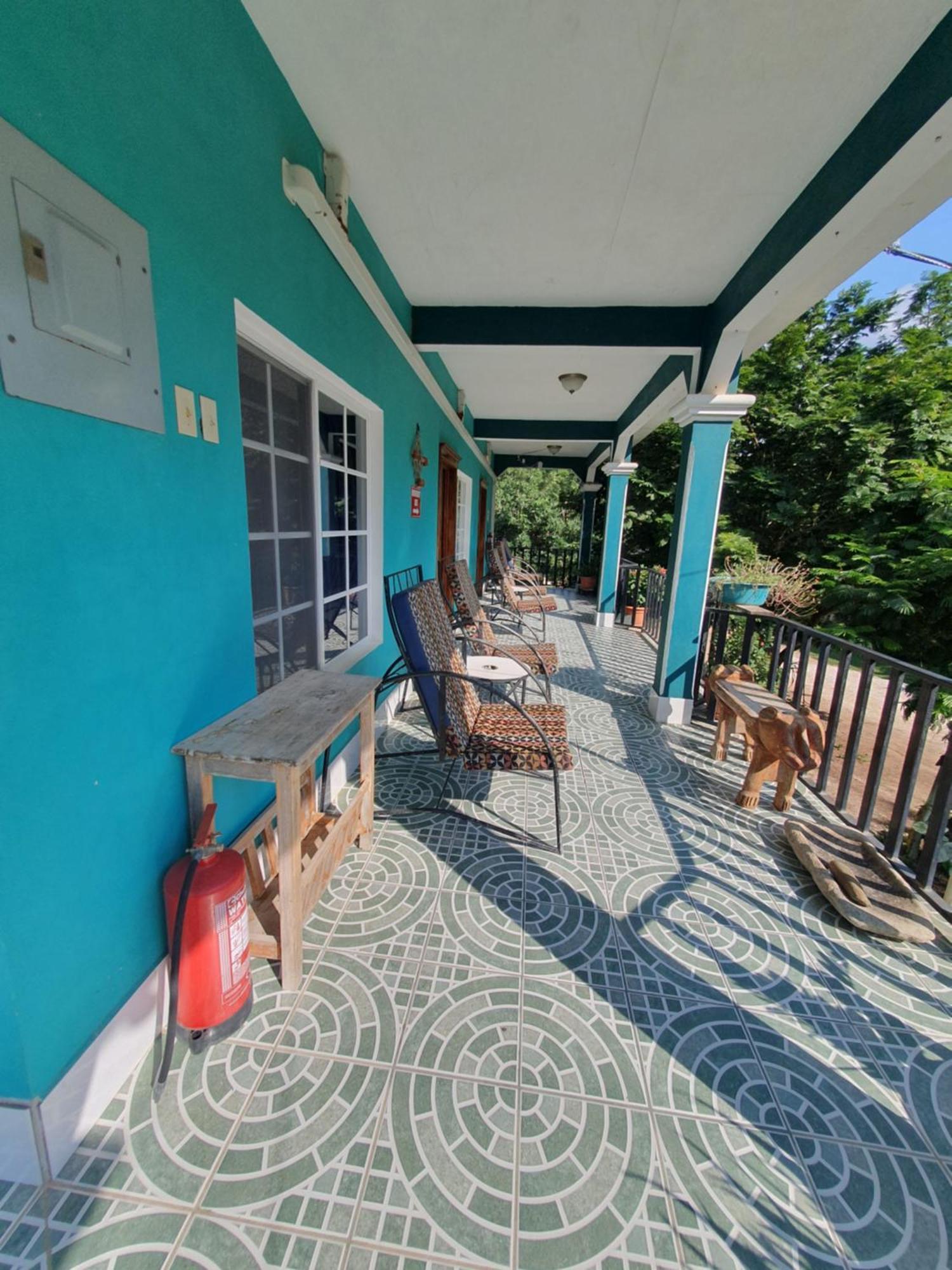 River Park Inn San Ignacio Exterior photo